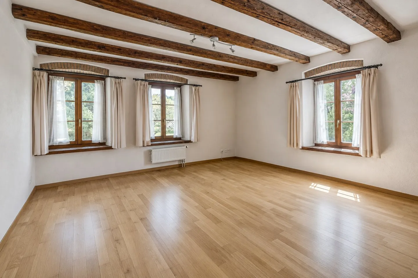 Charmanter Waadtländer Bauernhof mit Flexibilität - Foto 10 von 16