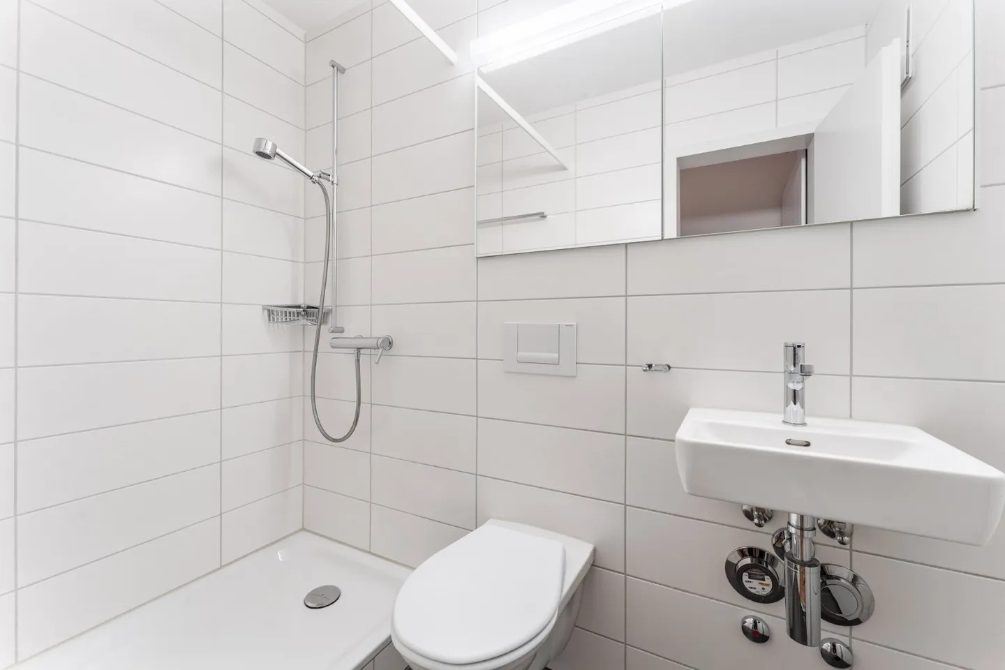 Geräumige Wohnung in Schliern - Foto 4 von 5