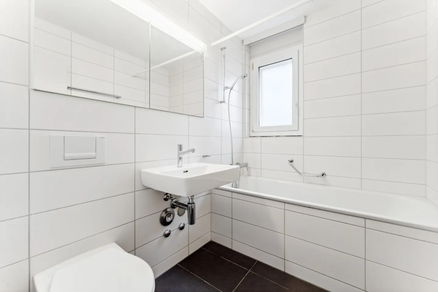 Geräumige Wohnung in Schliern - Foto 5 von 5
