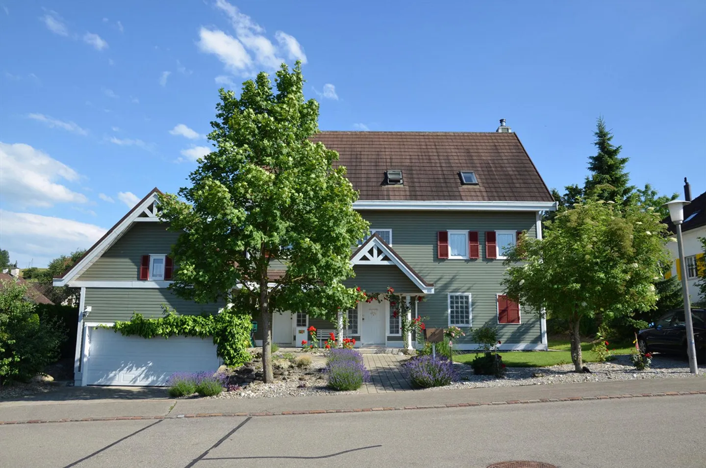 Helle 4.5 Zimmerwohnung, Erdgeschoss - Foto 1 di 14