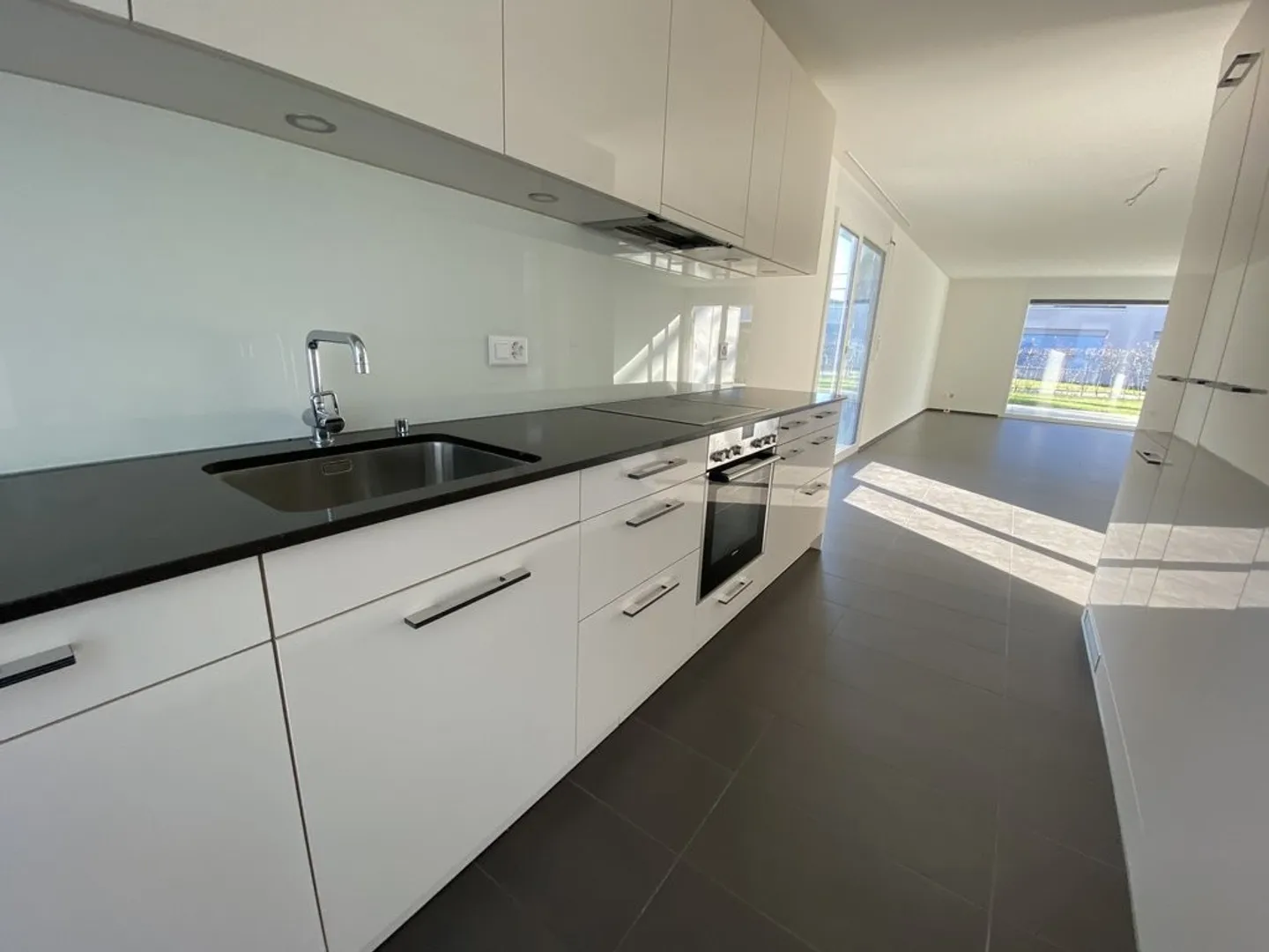 Family-friendly, Sunny, Nature-oriented - 5.5-Room Single-Family Home, Rheinfelden - Photo 3 of 11