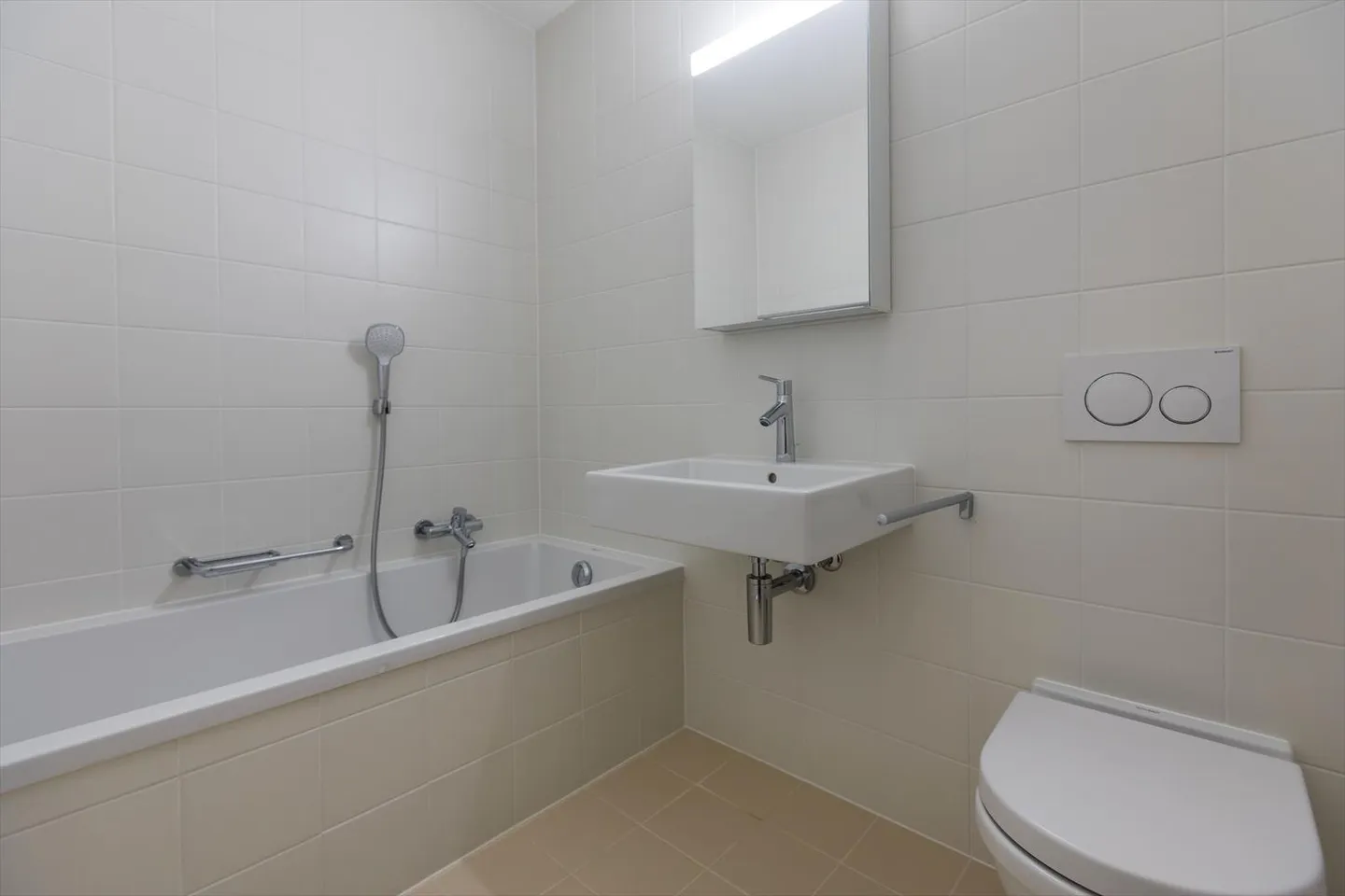 Appartement moderne 4.5 pièces Residenza Radice - Photo 7 sur 8