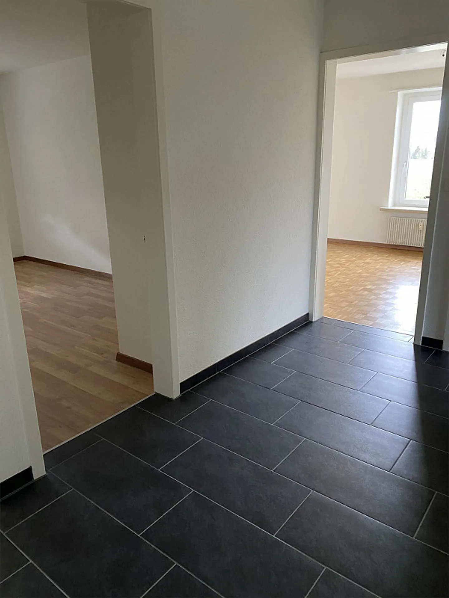 4 Room Apartment - Photo 15 of 16