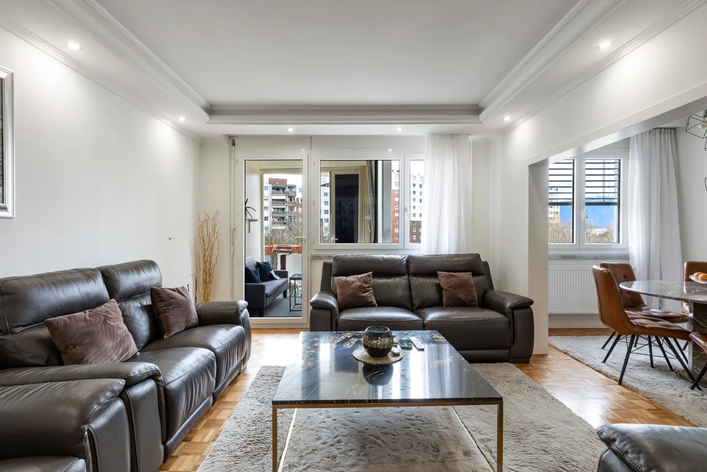 6.5 Room Apartment - Photo 1 of 11