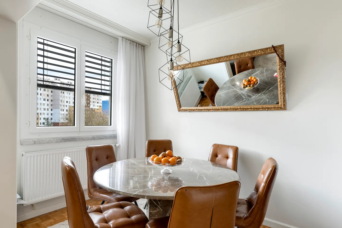 6.5 Room Apartment - Photo 2 of 11