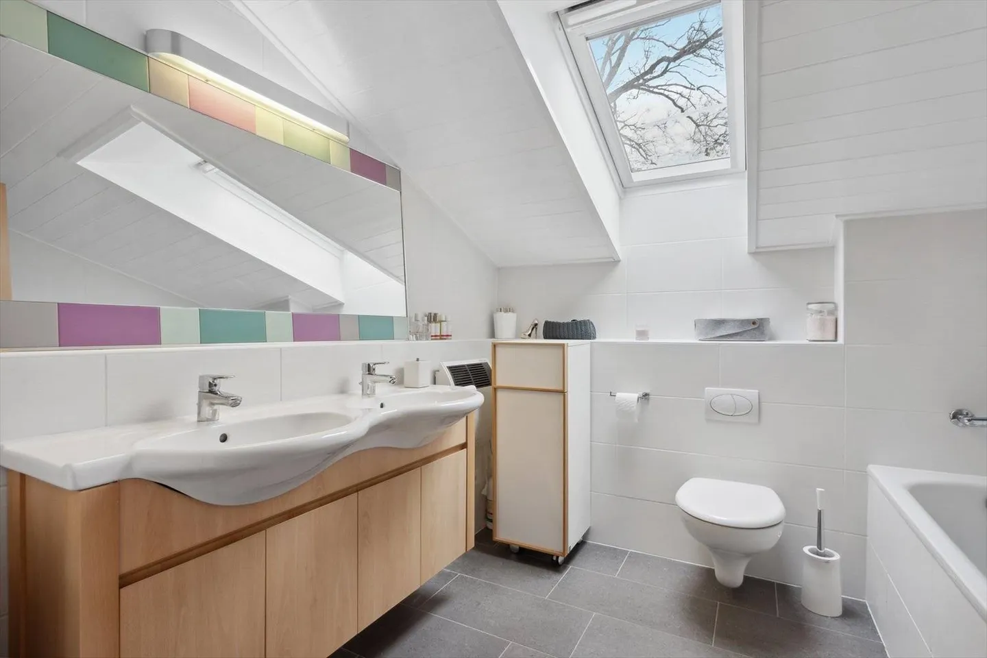 Charmantes Einzelhaus mit 5 Zimmern - Foto 8 von 12