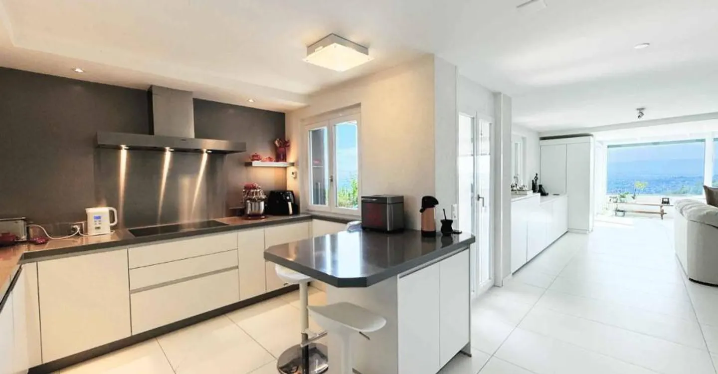 Superbe villa familiale avec vue - Photo 6 sur 12