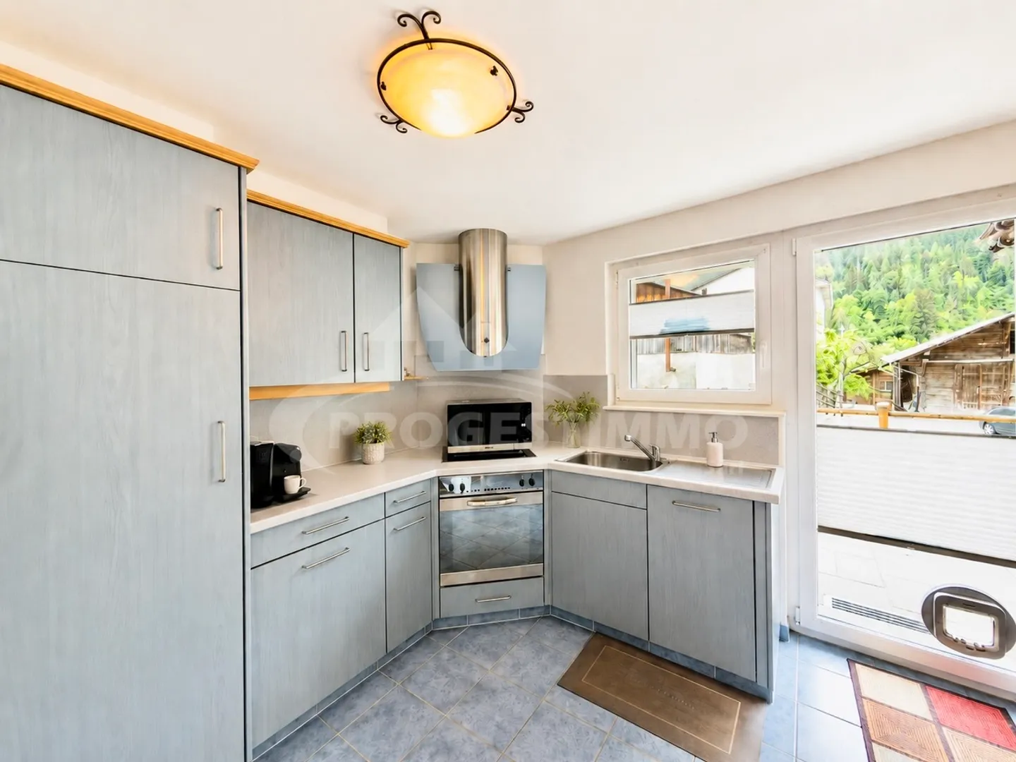 Charming Family Home in Montagnier - Photo 2 of 11
