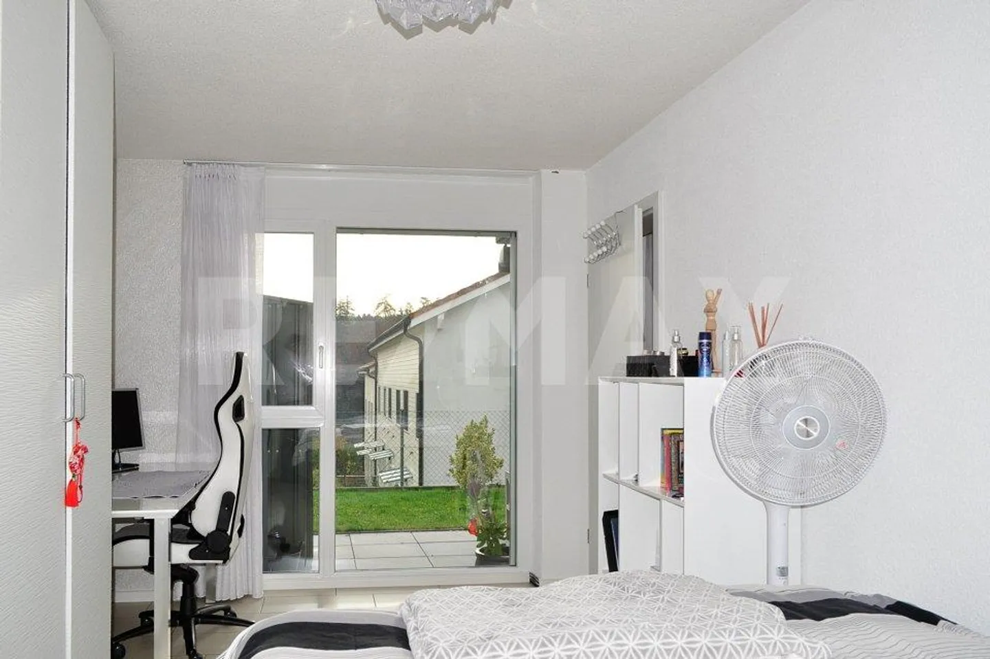 Newly built condominium with garden seating area - Photo 12 of 13