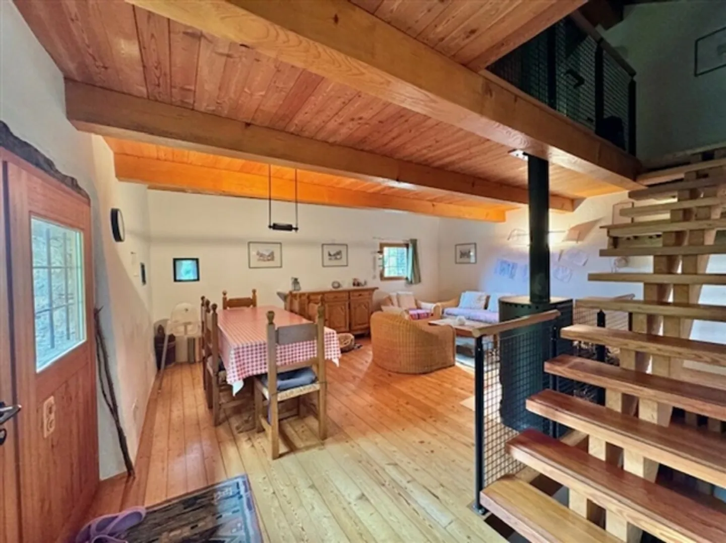 À VENDRE À SAN CARLO (VAL BAVONA) - MAISON FINLANDAISE COMPLÈTEMENT RÉNOVÉE AVEC 4,5 CHAMBRES - Photo 11 sur 20