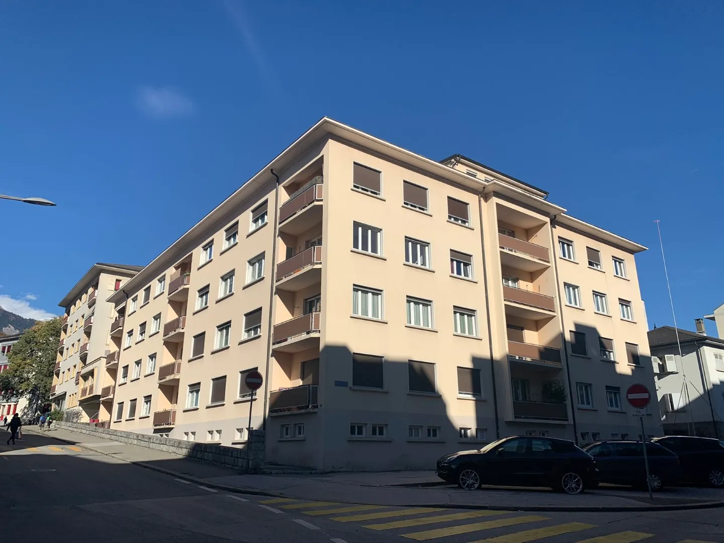 Charmante Wohnung in Sion - Foto 1 von 7