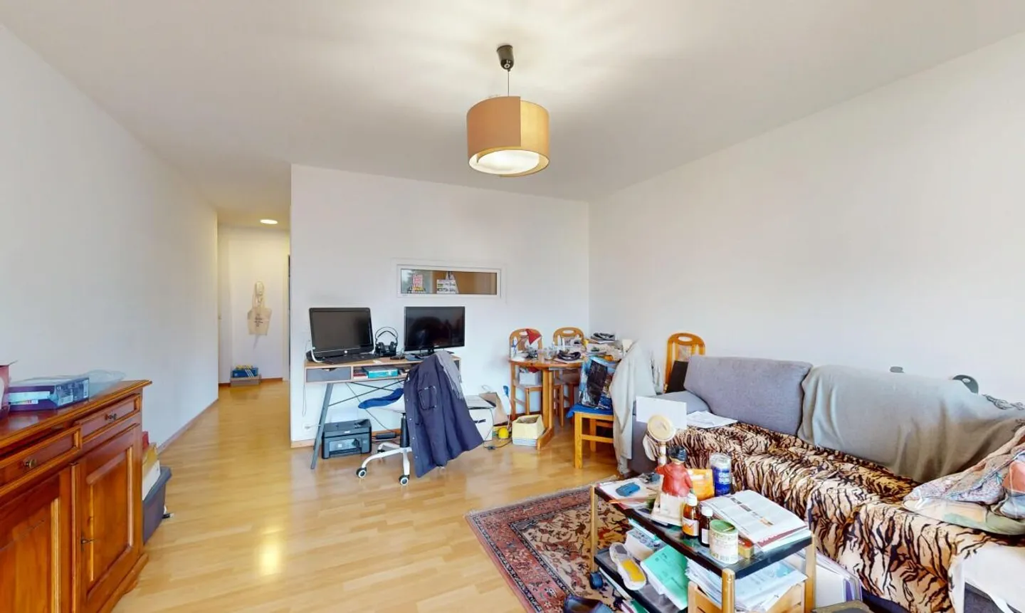 Exclusif: 2.5 pièces proche d'un commerce et café de quartier - Photo 9 sur 13