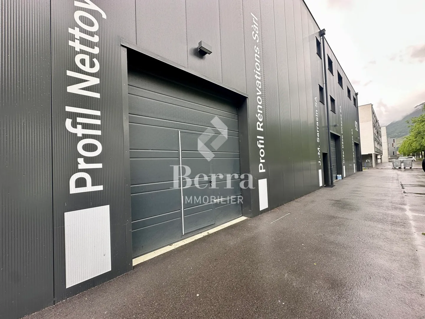 Office on the 1st floor with a 14m2 balcony - Photo 8 of 11