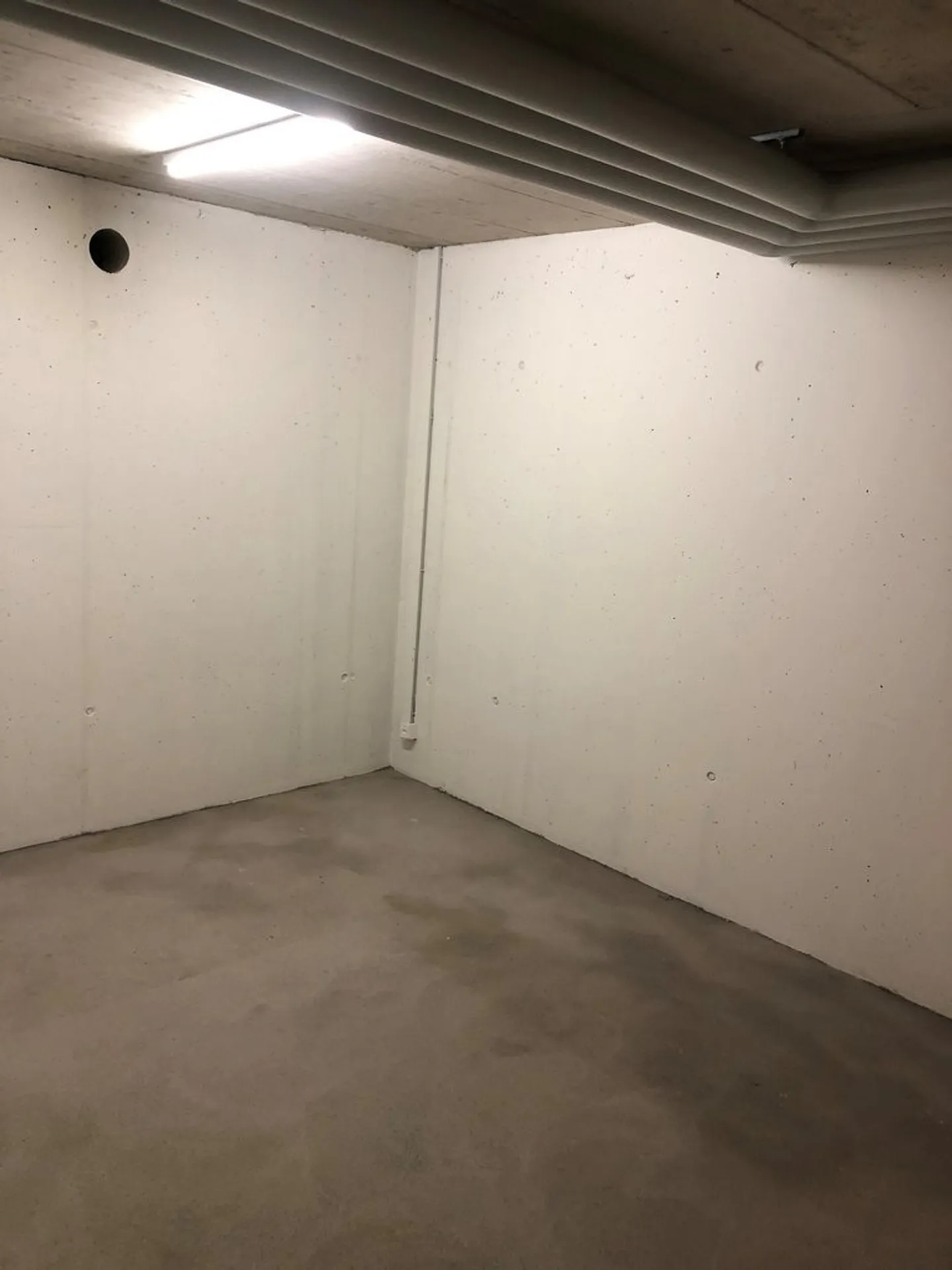 Deposit - Photo 2 of 3