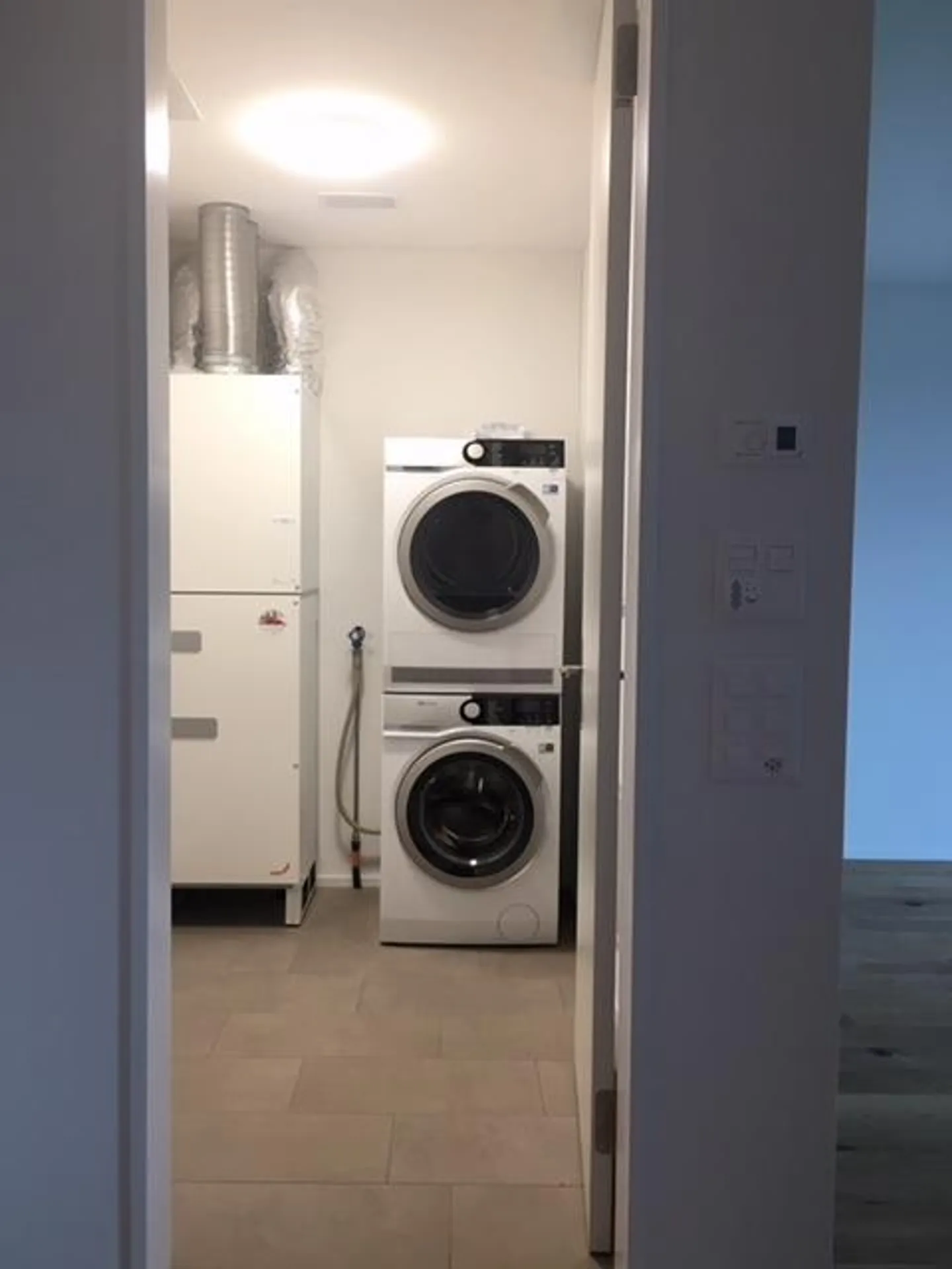 Bright quiet 2.5 room apartment directly at Sursee train station - Photo 12 of 15