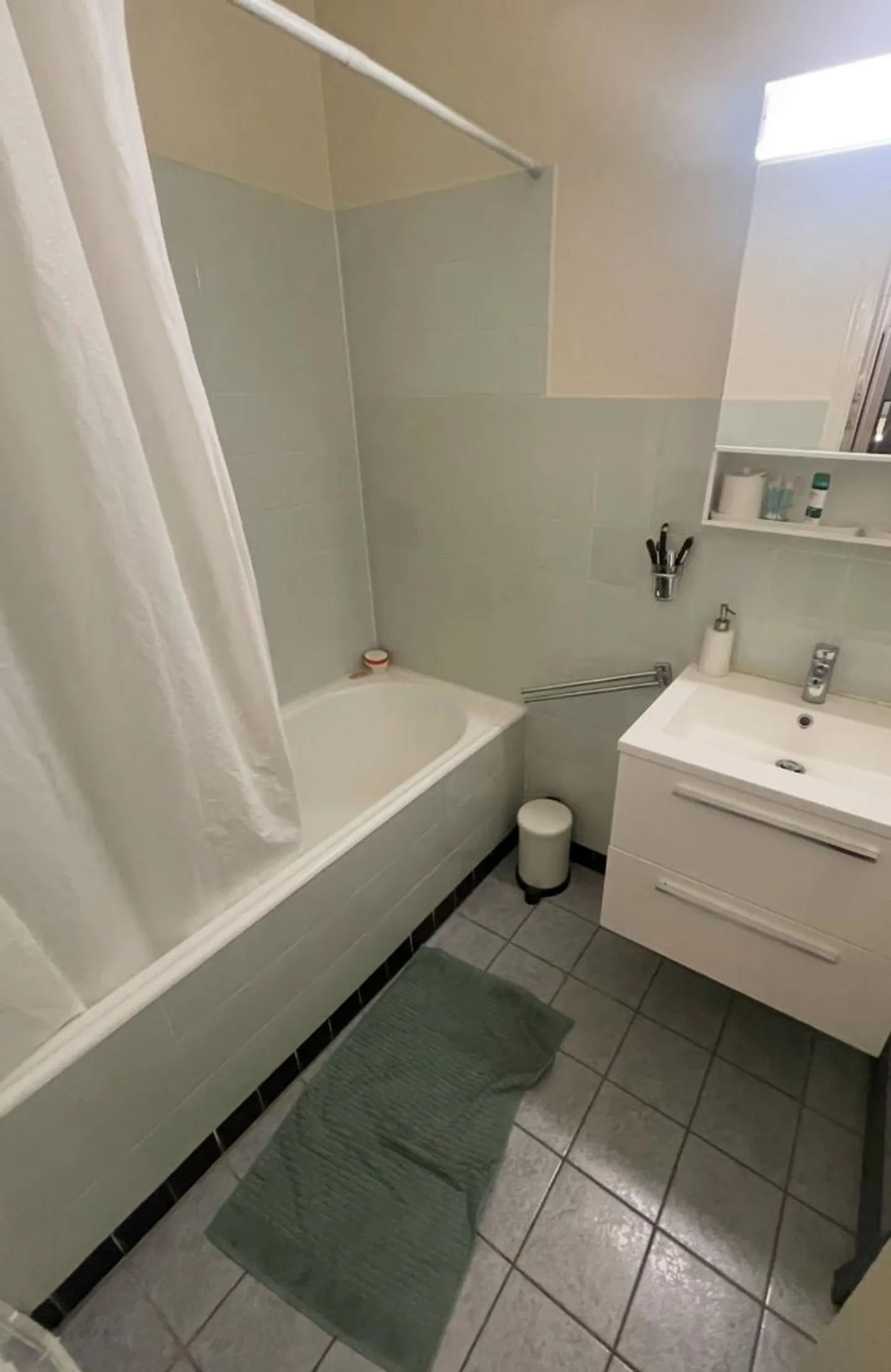1,5-Zimmer-Wohnung - Foto 1 von 4