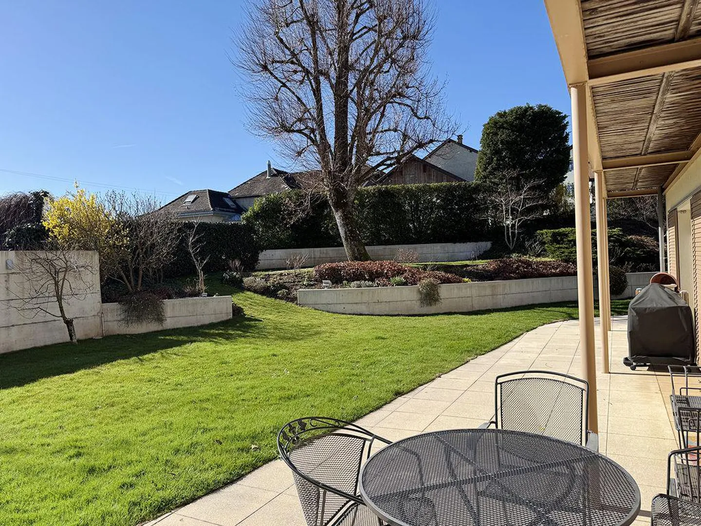 Charmante villa avec jardin - Photo 2 sur 13