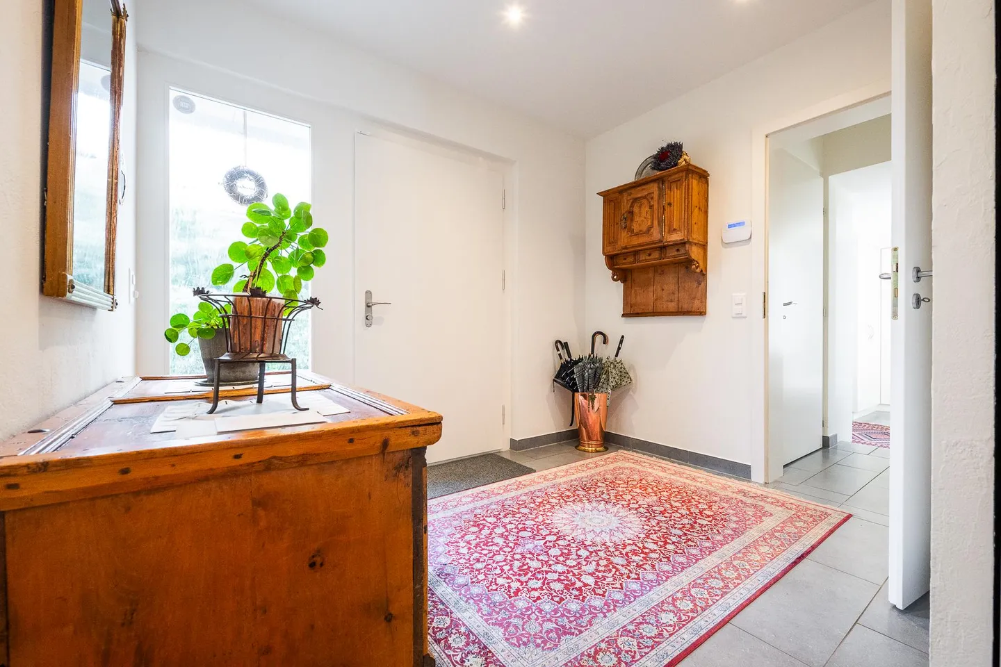 Charmante villa avec jardin - Photo 3 sur 13