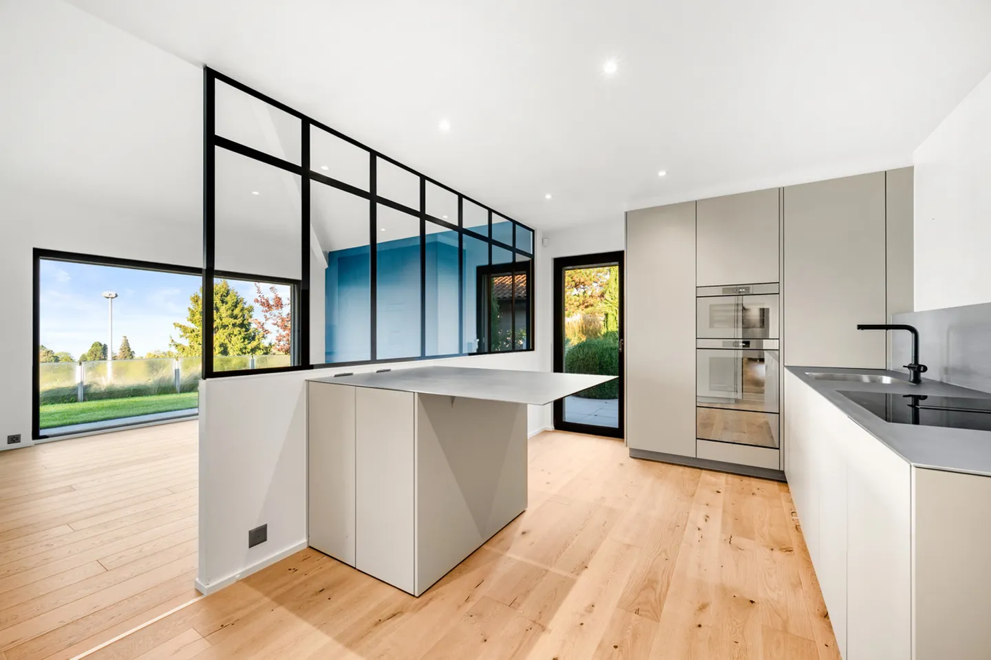 Single house for sale - Photo 4 of 13