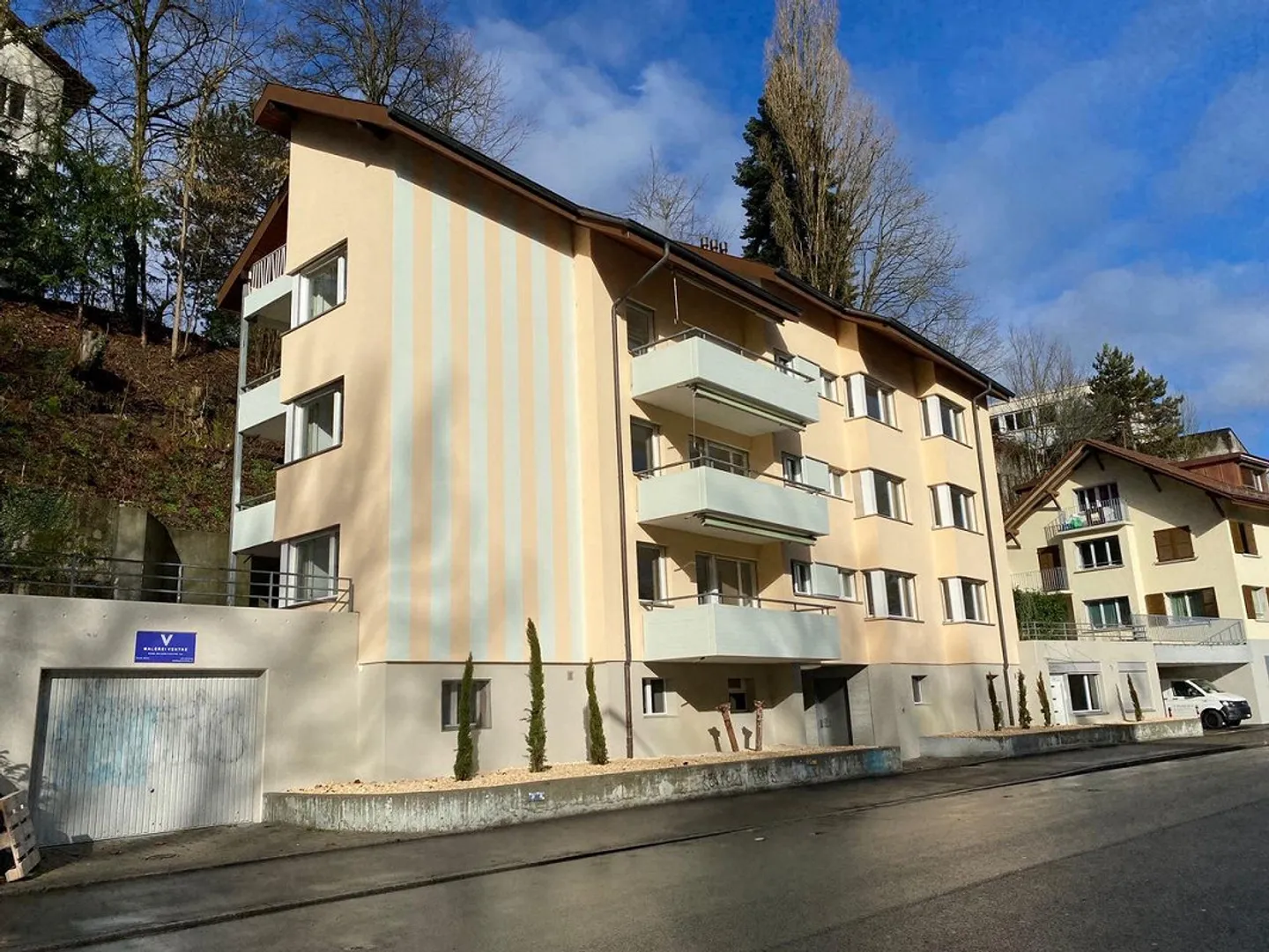 Charmante appartement de 2,5 pièces avec balcon dans la ville de Berne - Photo 1 sur 9