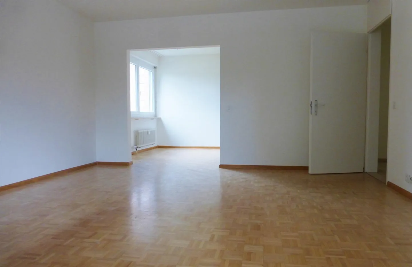 Charmante Wohnung in Aesch - Foto 9 von 10