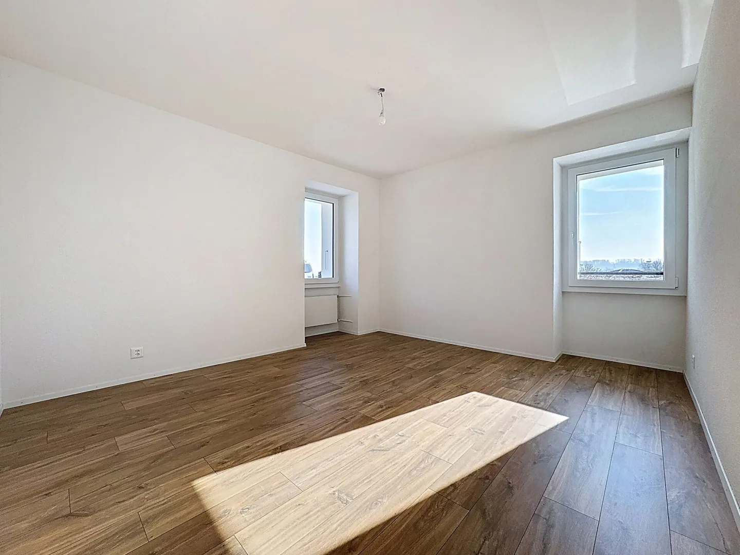 Appartamento ristrutturato di 4,5 locali - Lotto n° 06 - Foto 3 di 7