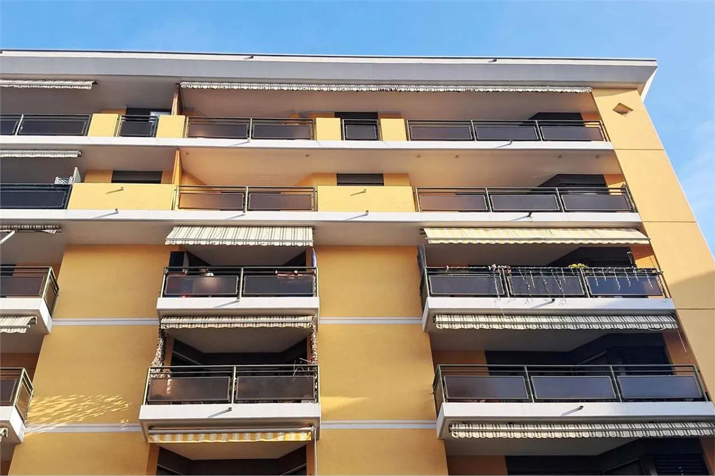 Lugano-Pregassona: renovated 5.5-room apartment with terraces - Photo 11 of 11