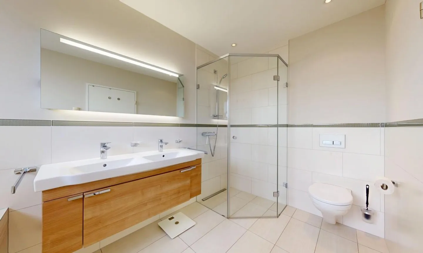 Elegant 4.5-room apartment in Zumikon - Photo 7 of 11