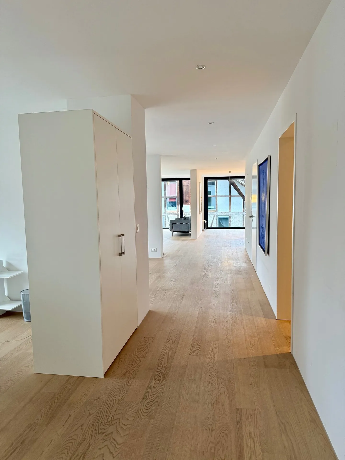 Ampio + moderno appartamento di 5.5 stanze al 2° piano con vista sul verde - Foto 6 di 11