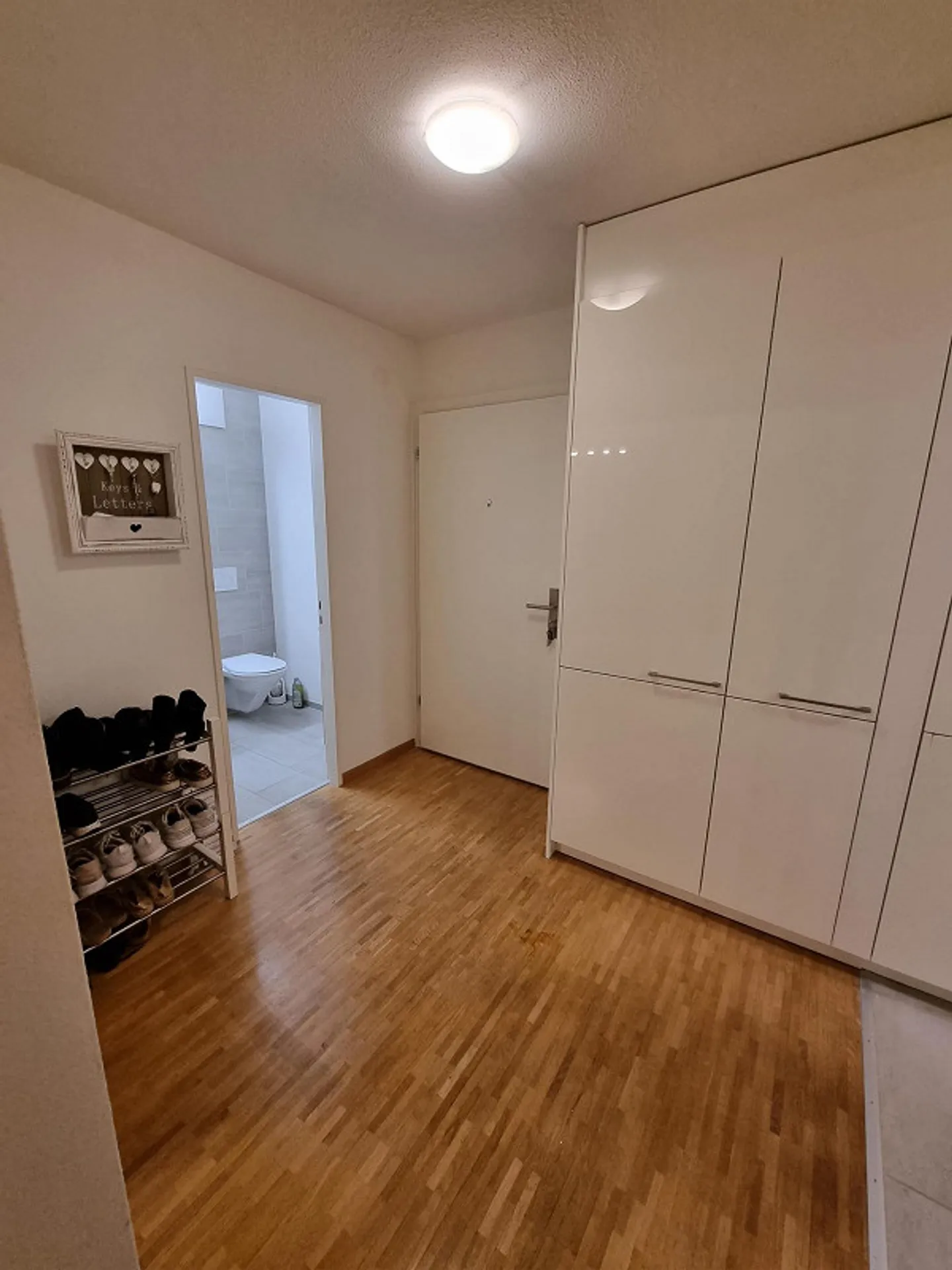 Modernes Apartment in Schlieren - Foto 8 von 9