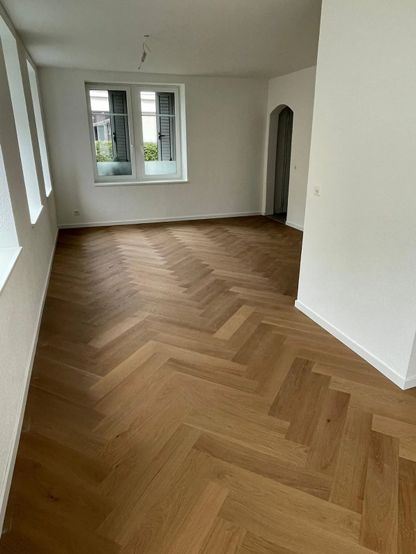 Helle 2.5-Zimmer-Wohnung (50 m²) im 1. Stock – zentrale Lage - Foto 2 di 9