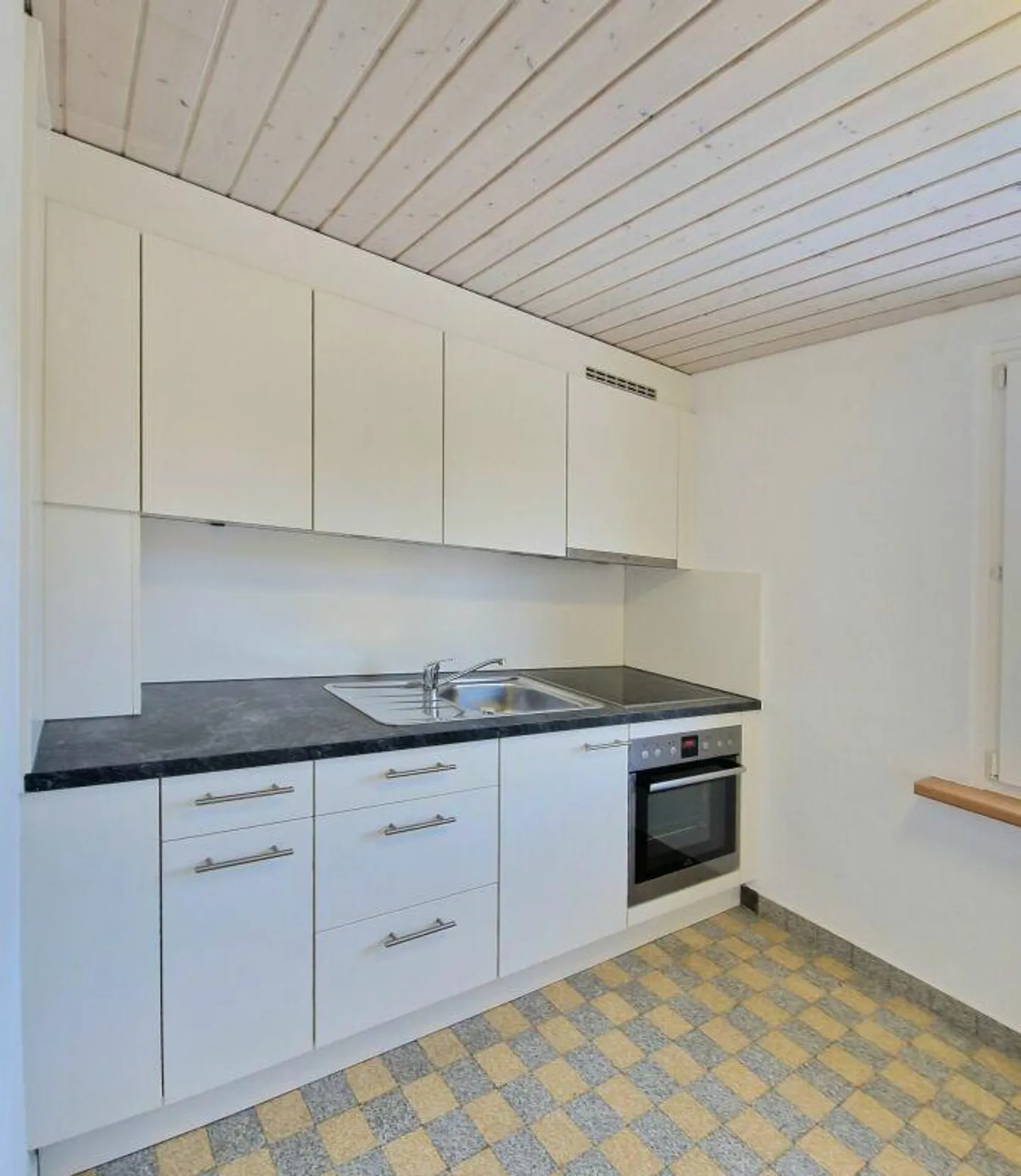 Simple, simple, confortable - Photo 1 sur 8