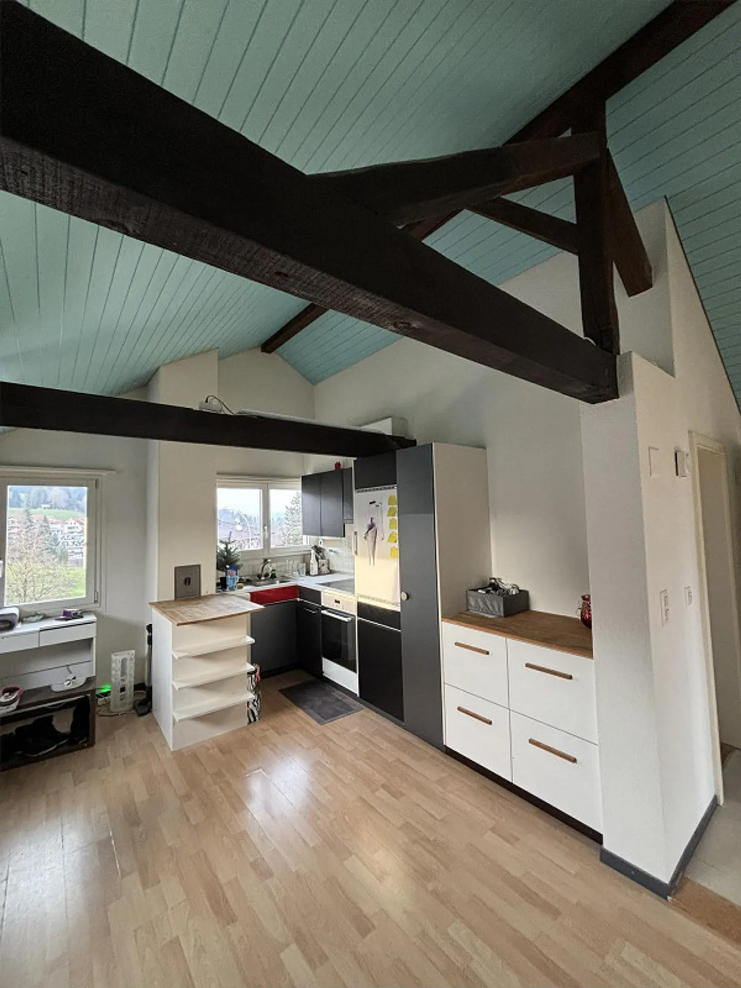 3 Room Attic Apartment - Photo 10 of 12