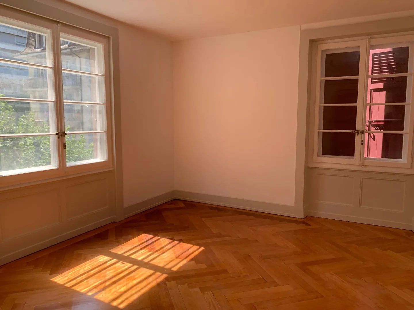 Bel appartement rénové offrant un environnement lumineux et spacieux, idéal pour une famille - Photo 8 sur 13