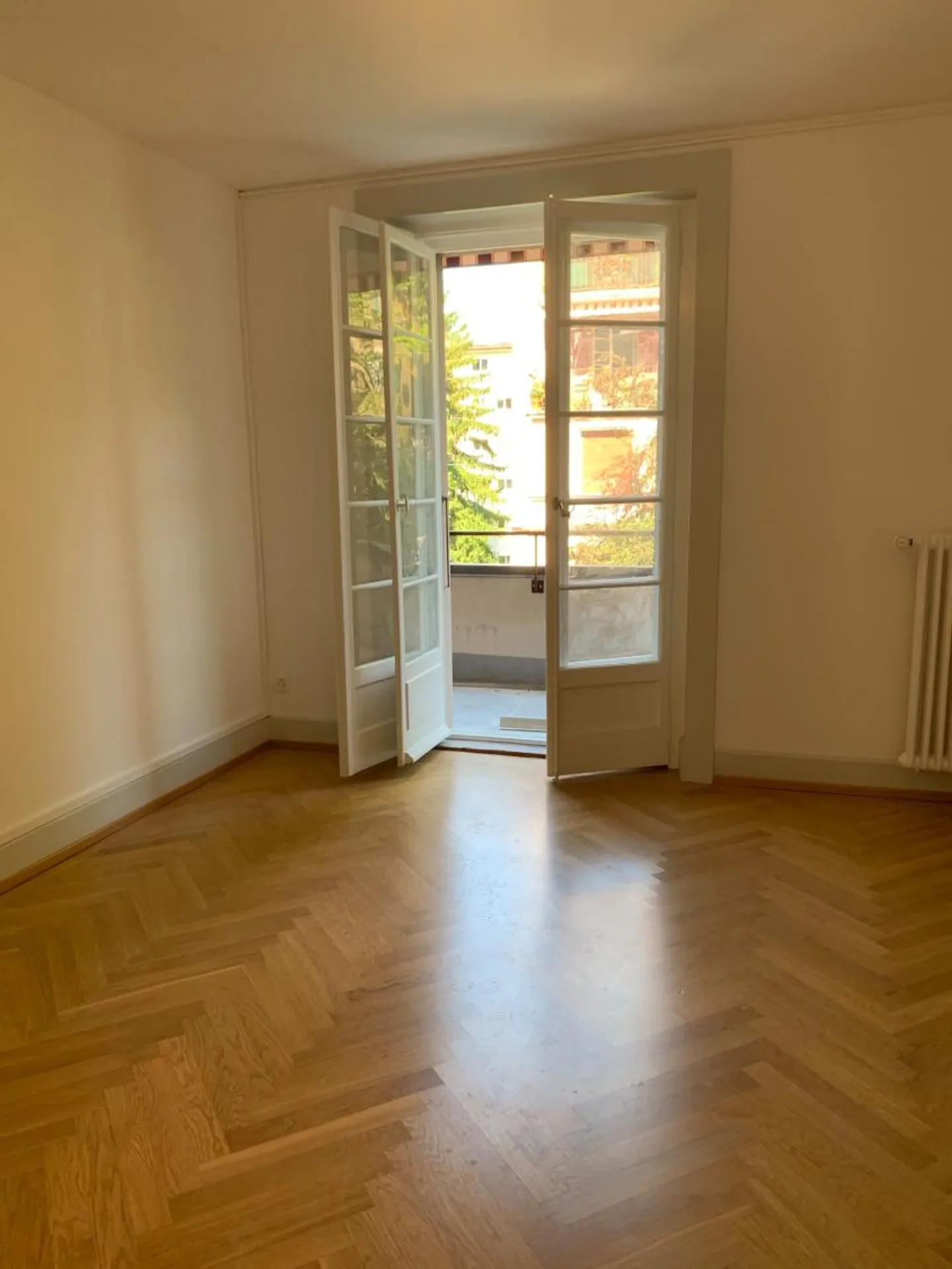 Bel appartement rénové offrant un environnement lumineux et spacieux, idéal pour une famille - Photo 10 sur 13