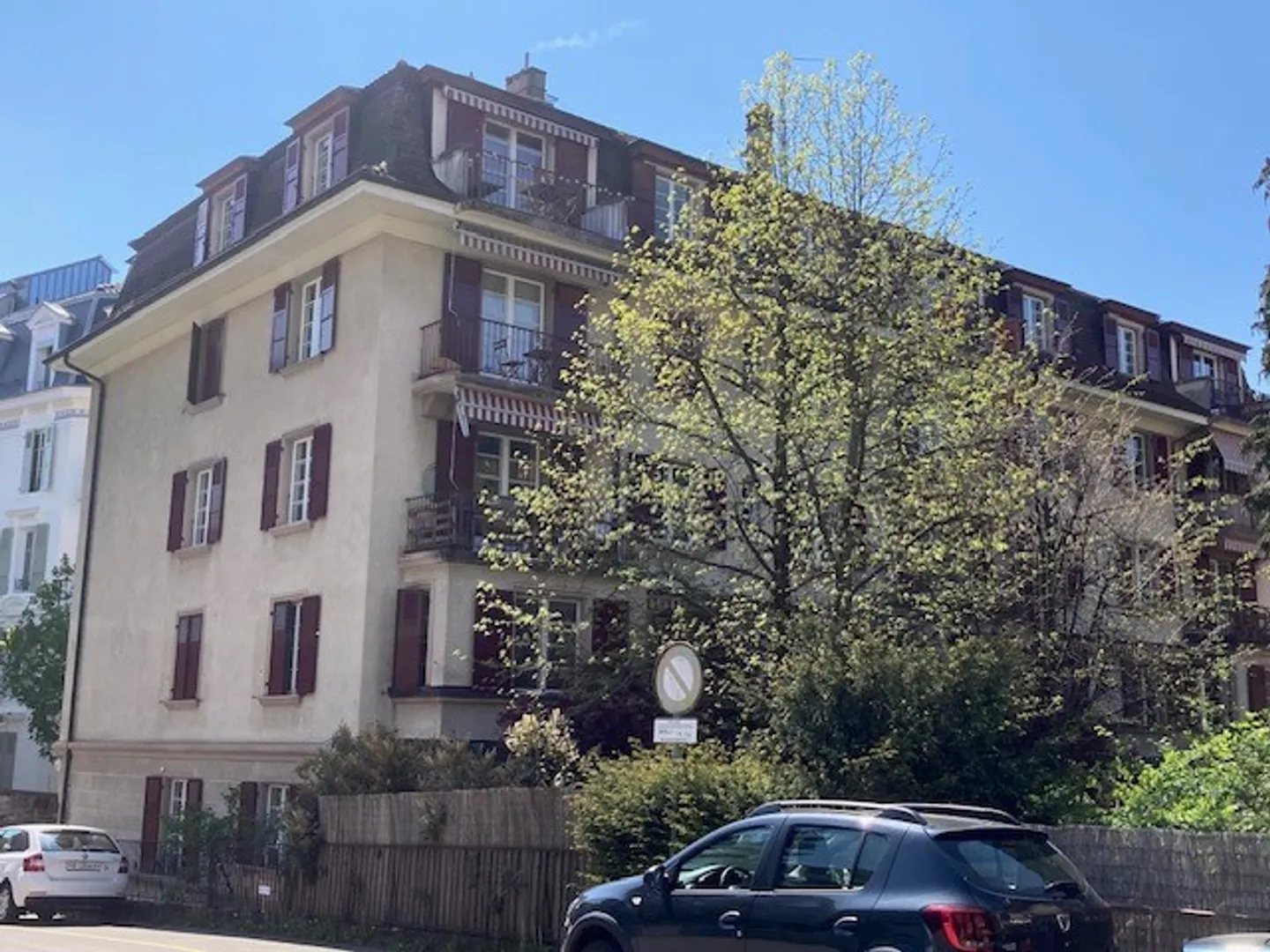 Bel appartement rénové offrant un environnement lumineux et spacieux, idéal pour une famille - Photo 13 sur 13