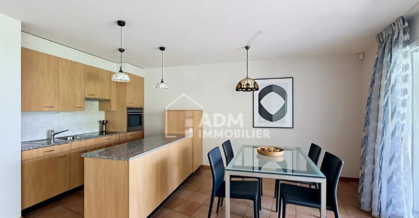 Sion, 4.5-room apartment with stunning views of the Rhône Valley - Photo 4 of 9