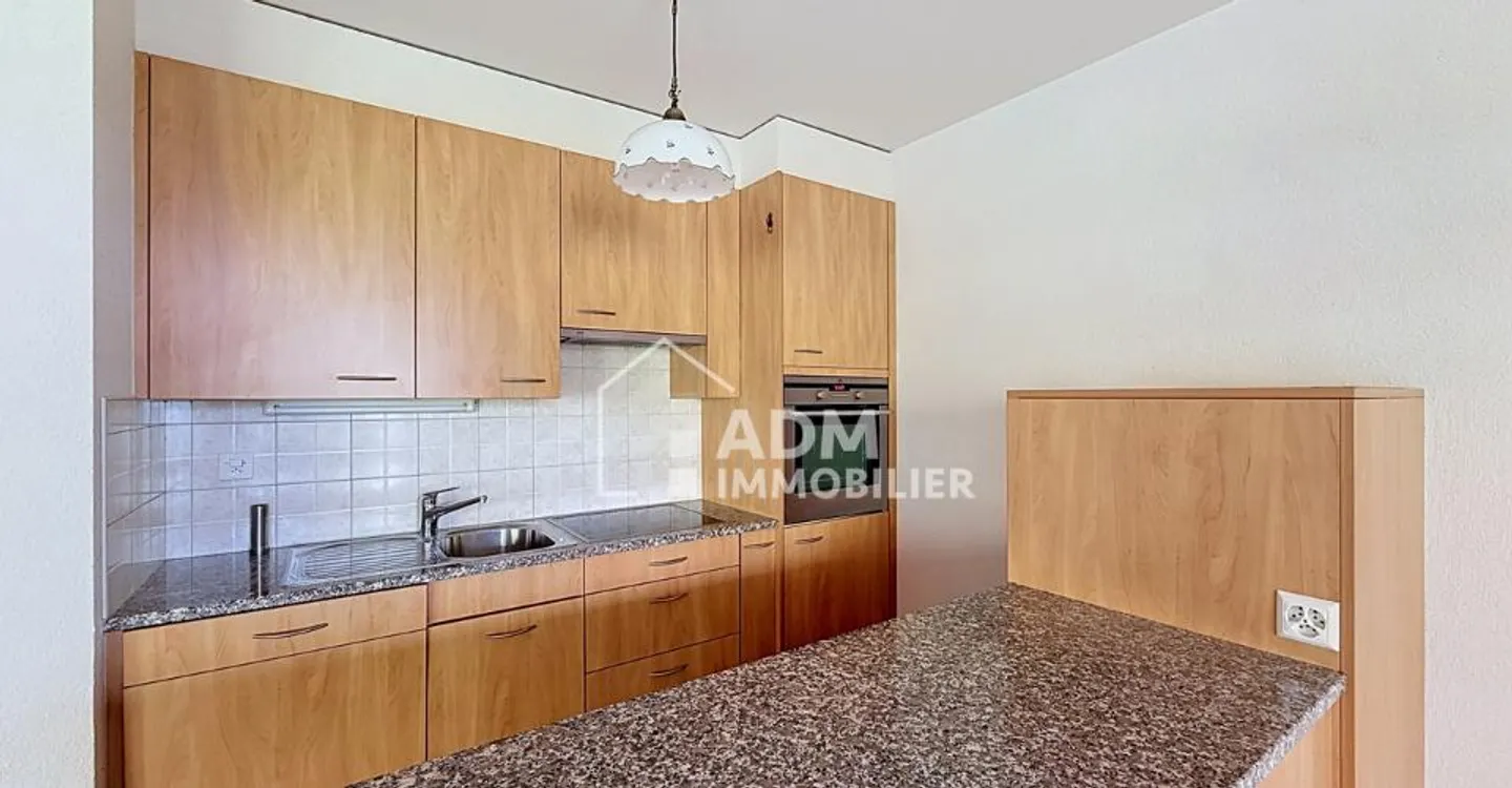 Sion, 4.5-room apartment with stunning views of the Rhône Valley - Photo 5 of 9