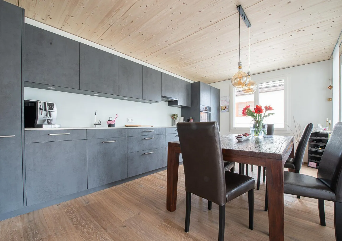 4.5-room apartment (113 m²) with loggia in Untervaz - Photo 1 of 17