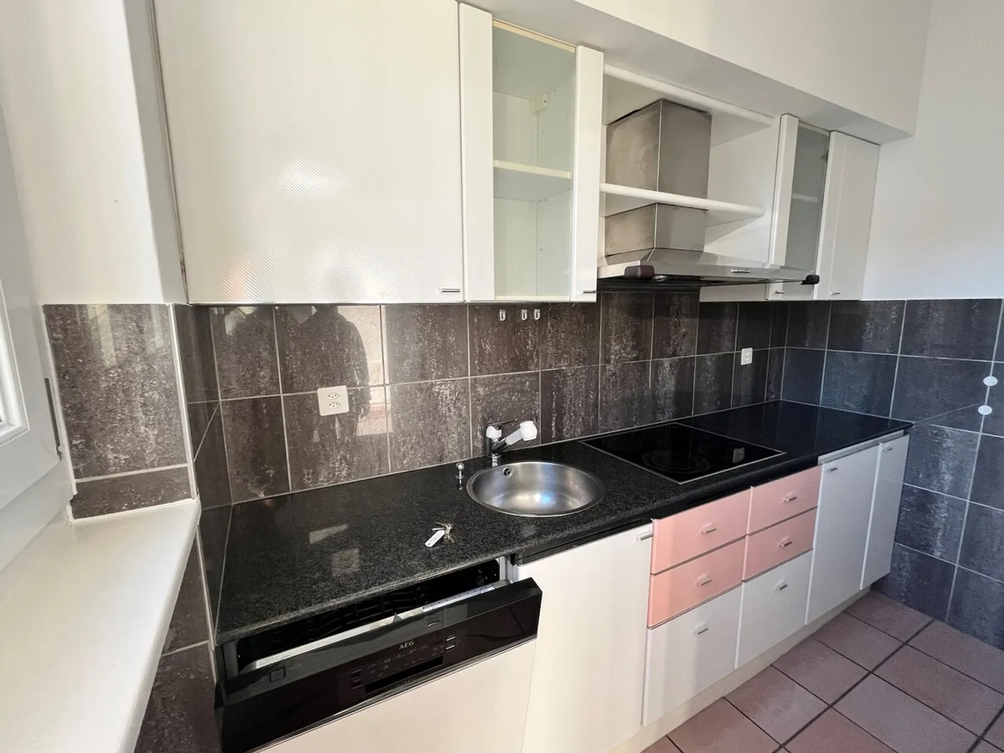 SEMENTINA, Geräumige und günstige 3½ Zimmer zur Miete - Foto 3 von 9