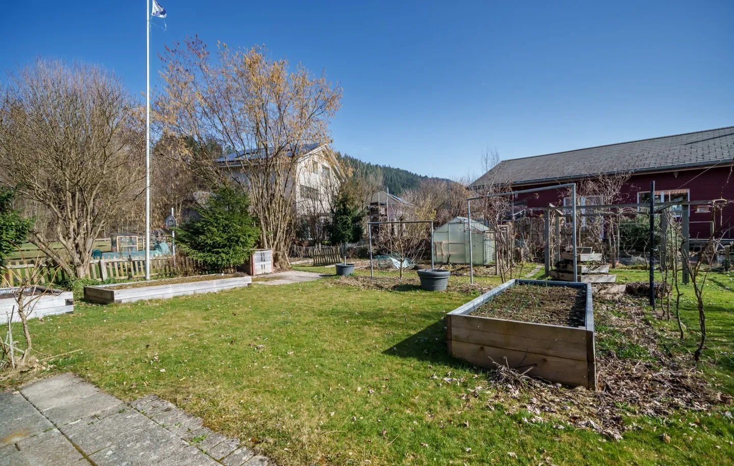 Nature-oriented semi-detached house for sale - Photo 10 of 13