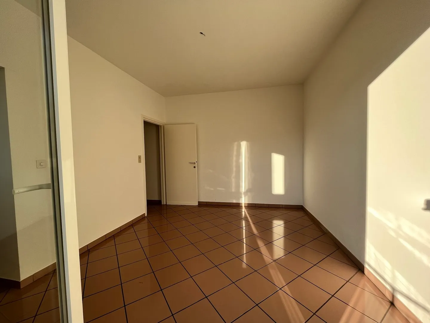 SEMENTINA, Geräumige und günstige 3½ Zimmer zur Miete - Foto 5 von 9