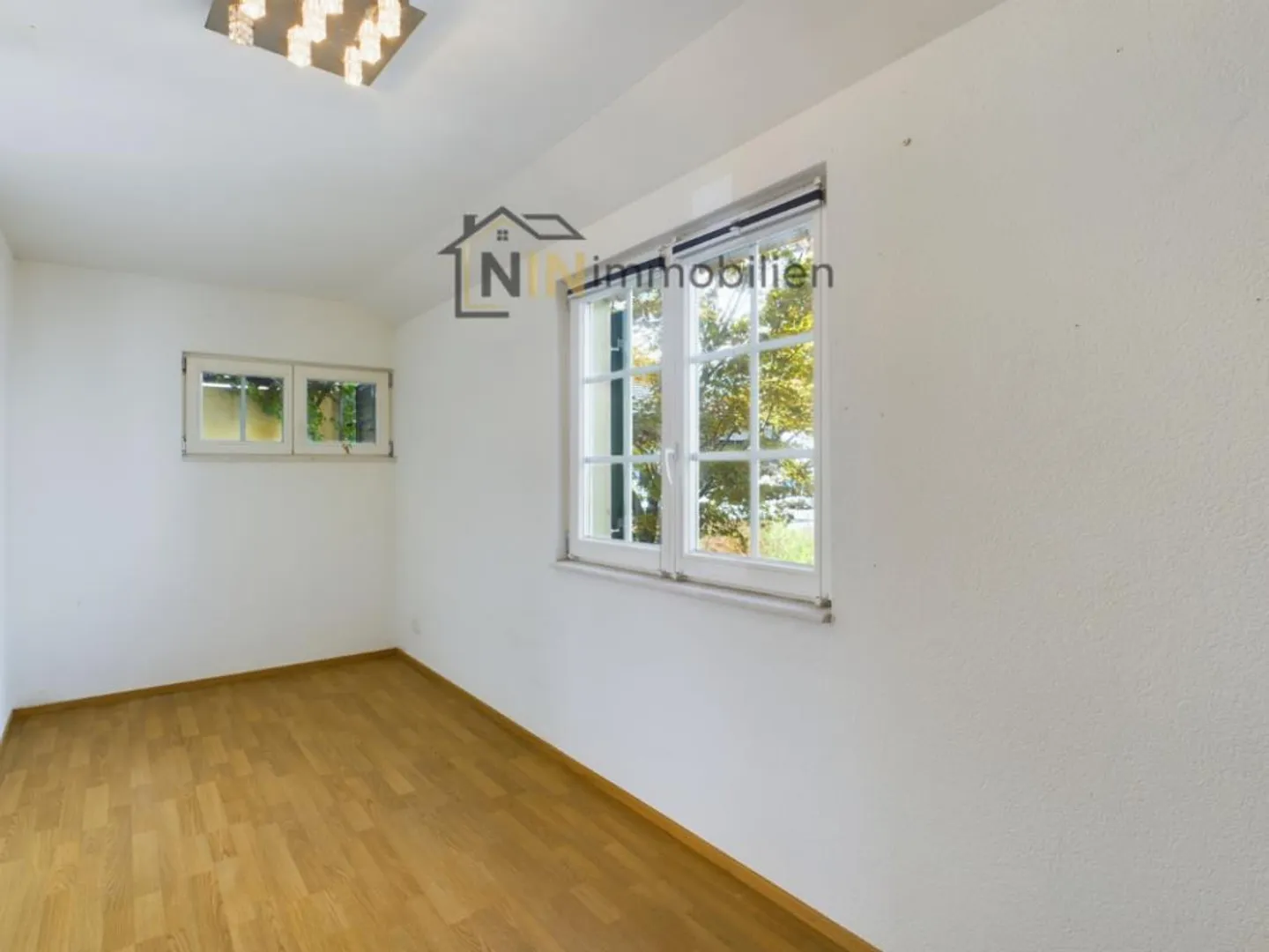 ZENTRAL FÜR EINZELPERSONEN - Foto 4 von 6