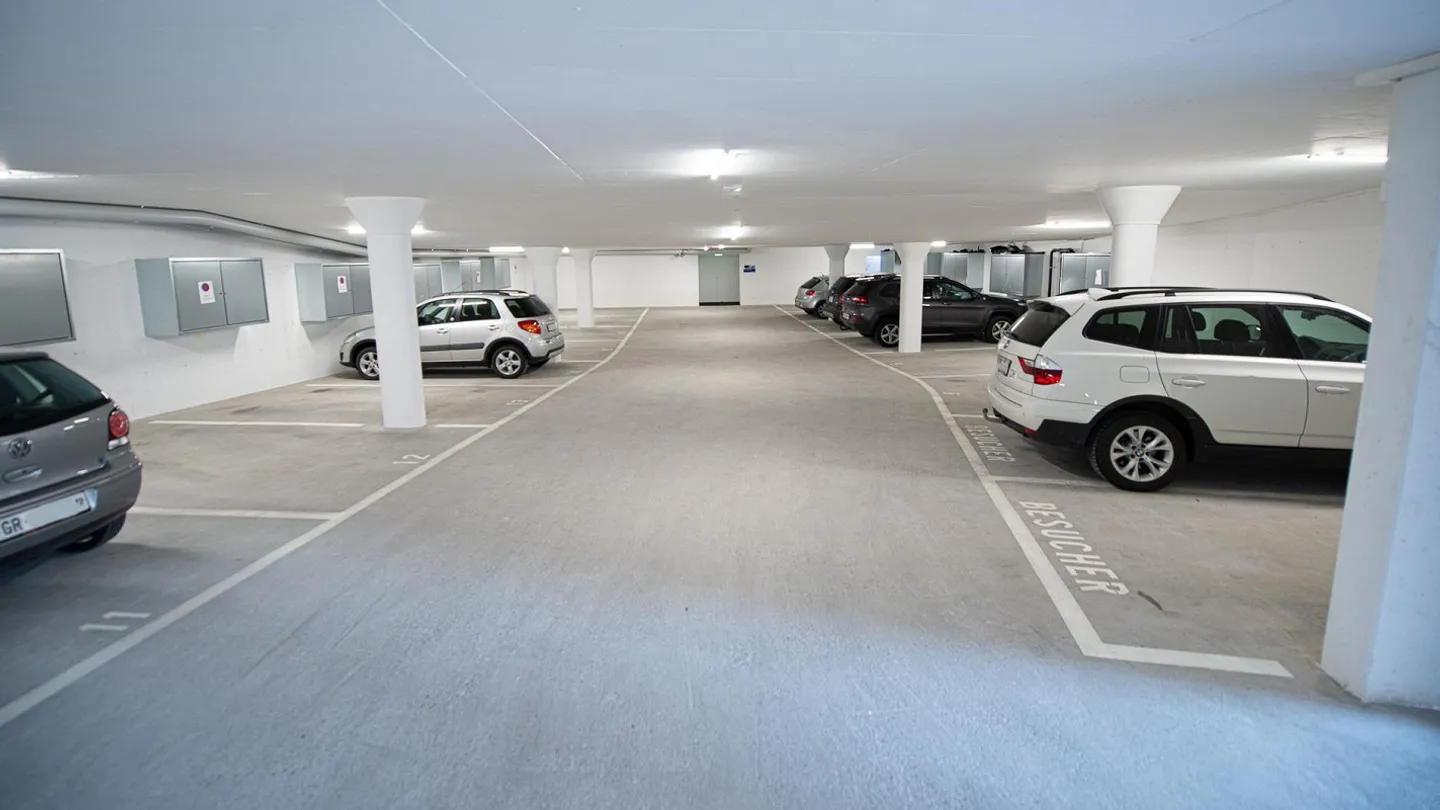 4.5-room apartment (113 m²) with loggia in Untervaz - Photo 11 of 17