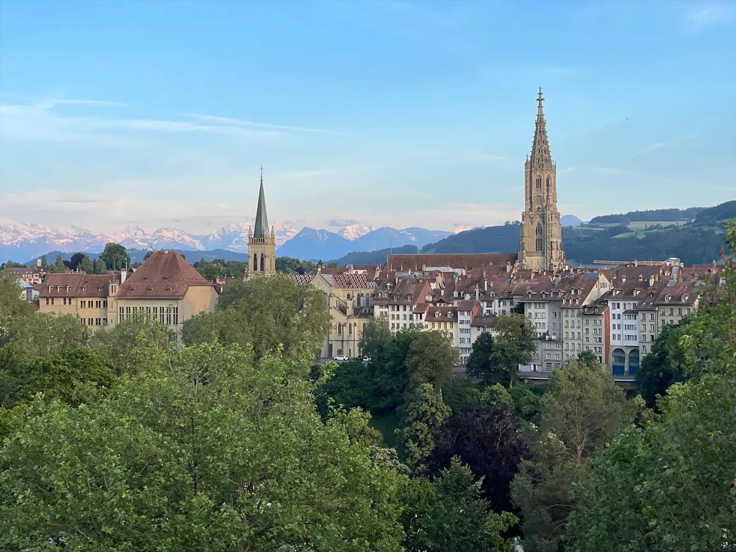 VENDITA RISERVATA VICINO ALLA STAZIONE DI BERN - Foto 4 di 11