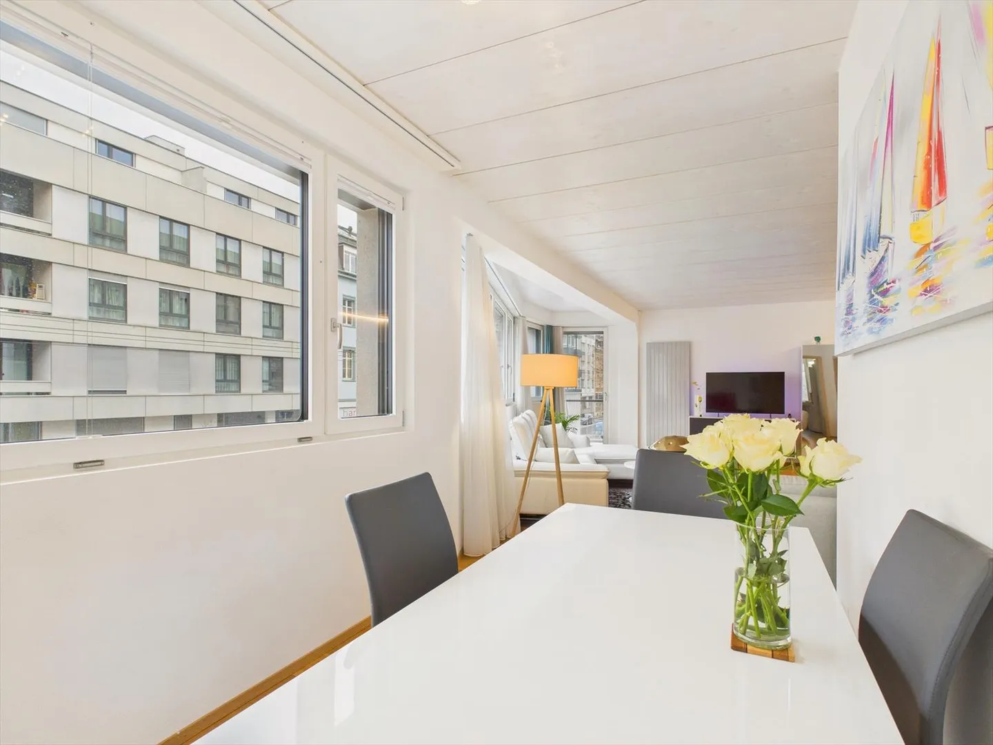 3.5 Room Apartment - Photo 4 of 11