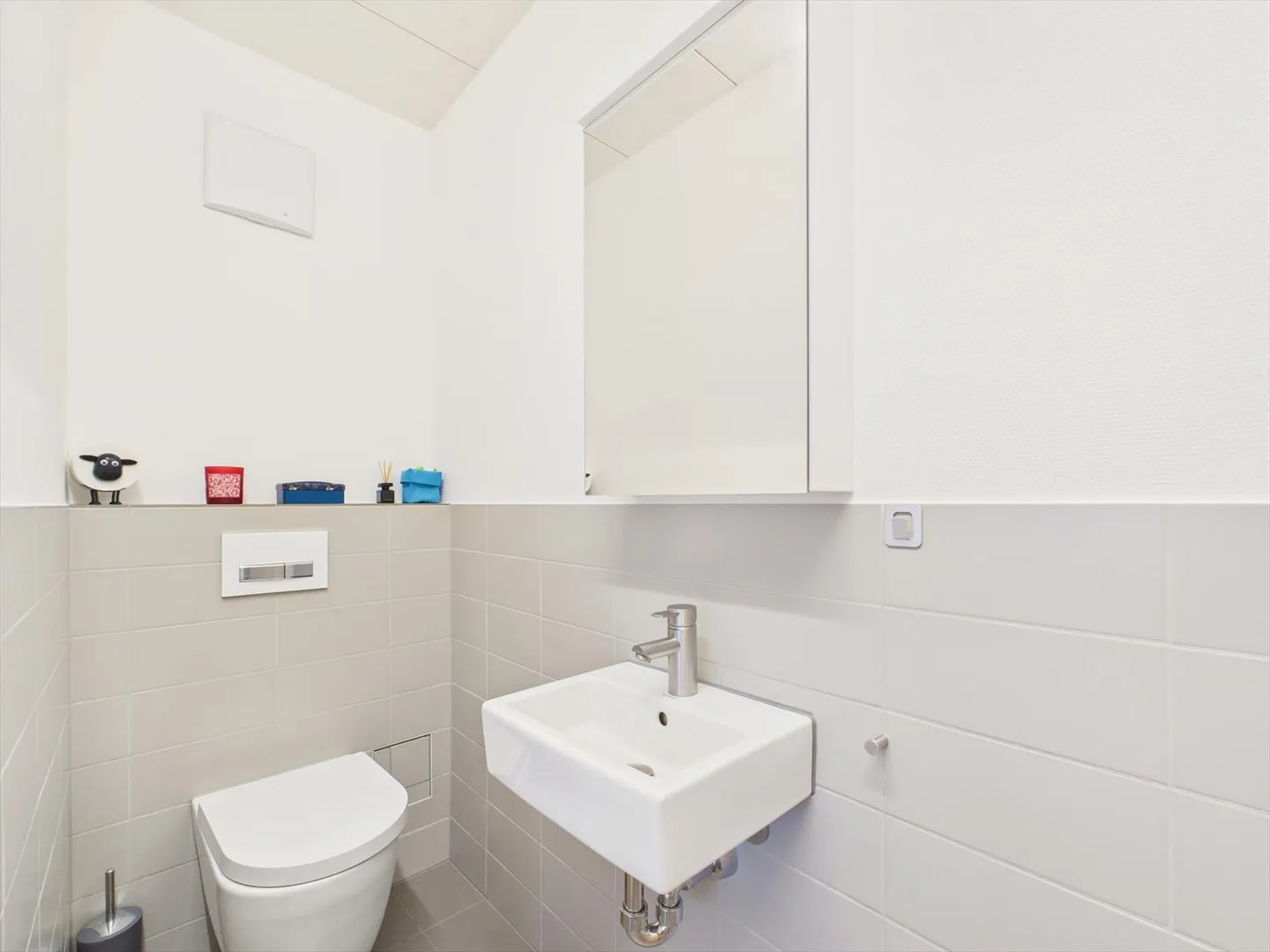 3.5 Room Apartment - Photo 9 of 11