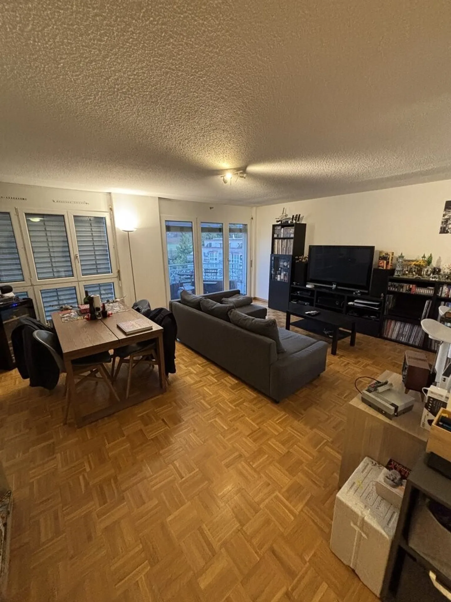 Grab it! Stunning living space in Nyon! - Photo 2 of 7