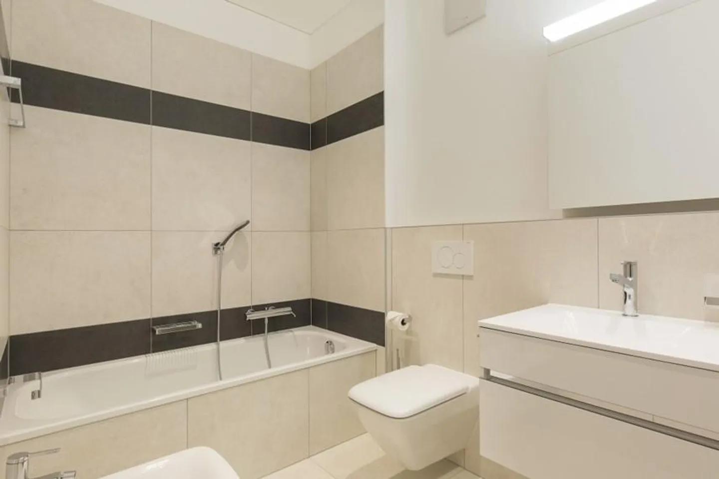 4,5 Zimmer komplett möbliert - Lugano - Foto 9 von 10