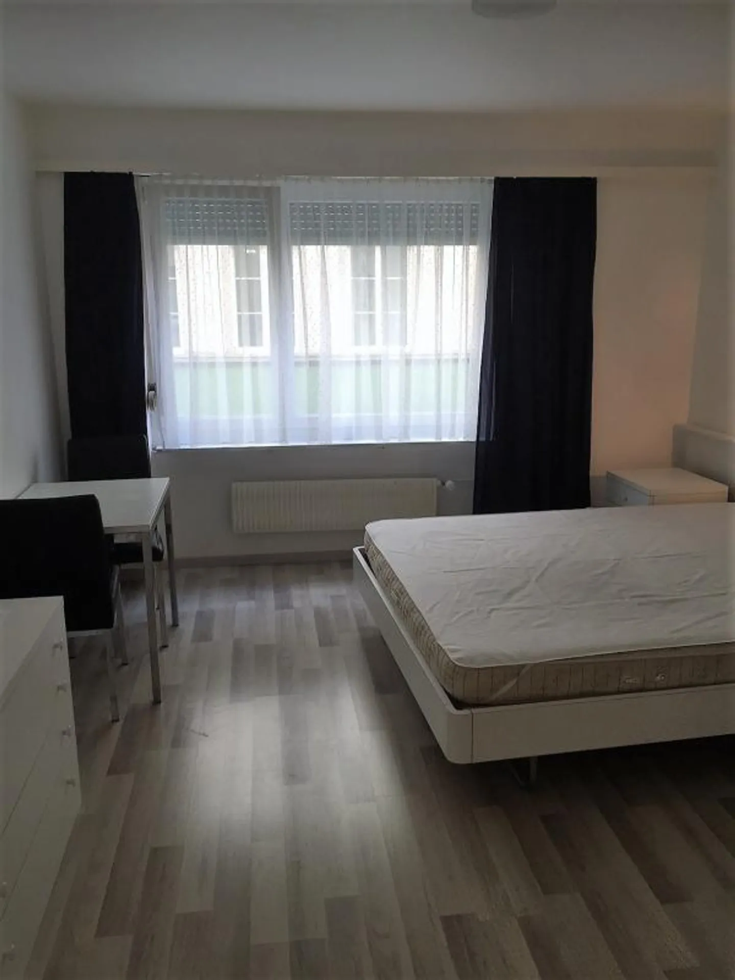Appartement 1 pièce meublé (110) - Photo 3 sur 4